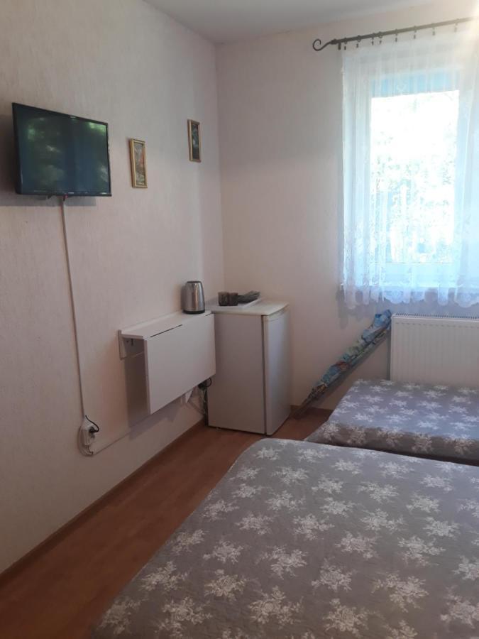 Dom Wczasowy 250M Od Morza Jarosławiec Esterno foto